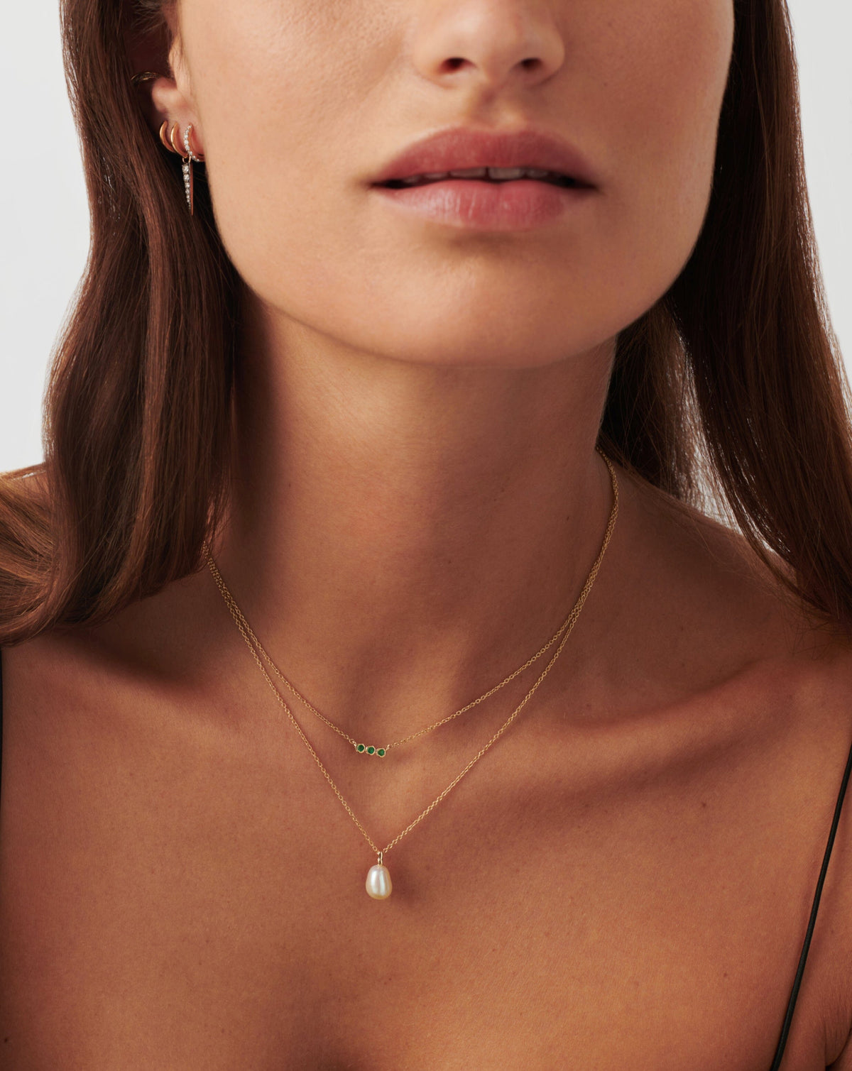 Solid Gold Emerald Solitaire Trio Necklace